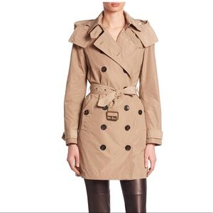 NWT Burberry Balmoral Trench Coat